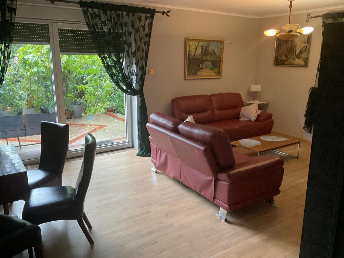 Apartamenty Jablonowa Zielona Góra Dış mekan fotoğraf