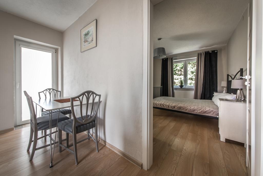Apartamenty Jablonowa Zielona Góra Dış mekan fotoğraf