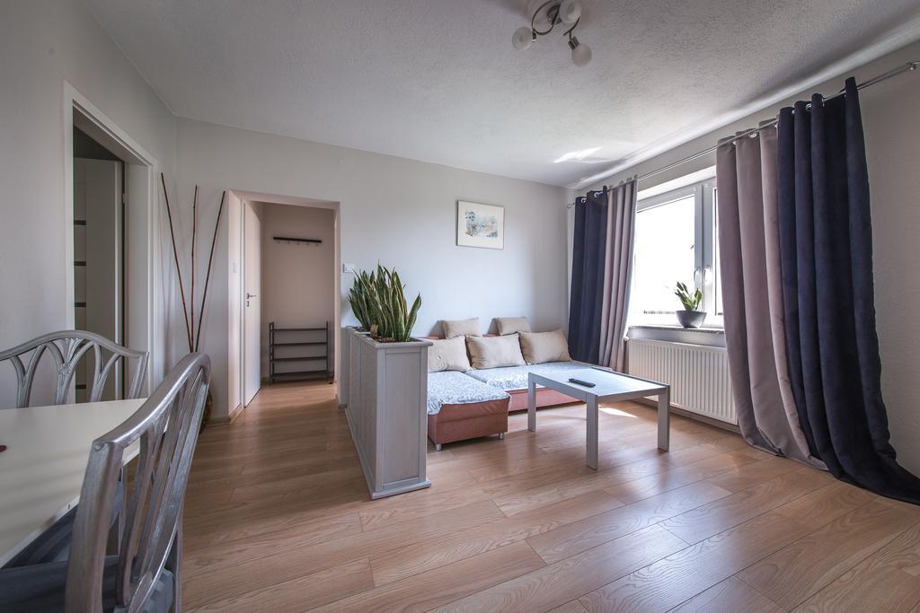 Apartamenty Jablonowa Zielona Góra Dış mekan fotoğraf